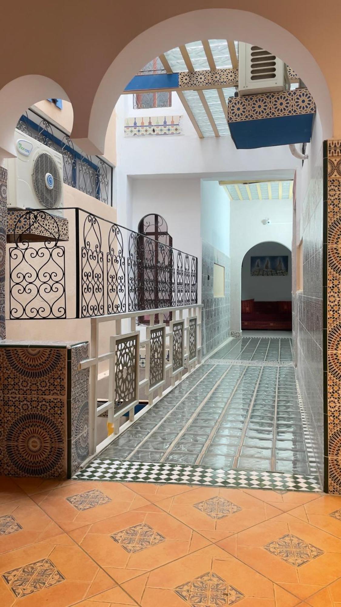 Hotel Ryad Tetouan Aero Exterior photo